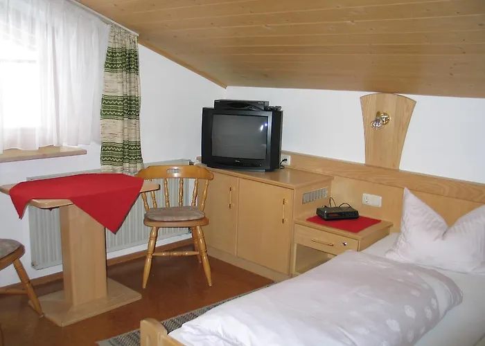 ゲストハウス Weiss Hohenwarth